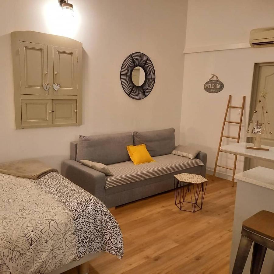 GITE AVEC SPA JACUZZI au cœur de Provence Côte d'Azur Saint-Antonin-du-Var Extérieur photo
